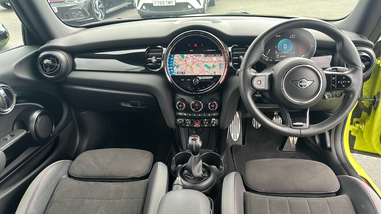 Used MINI Convertible 2022 for sale - 78129659: Photo 8