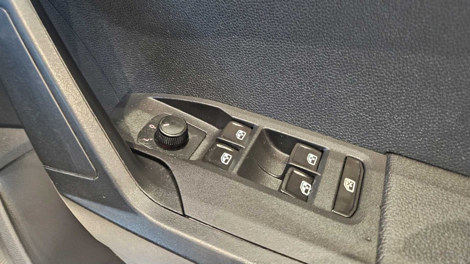 Used SEAT Arona 2018 for sale - 77857626: Photo 13