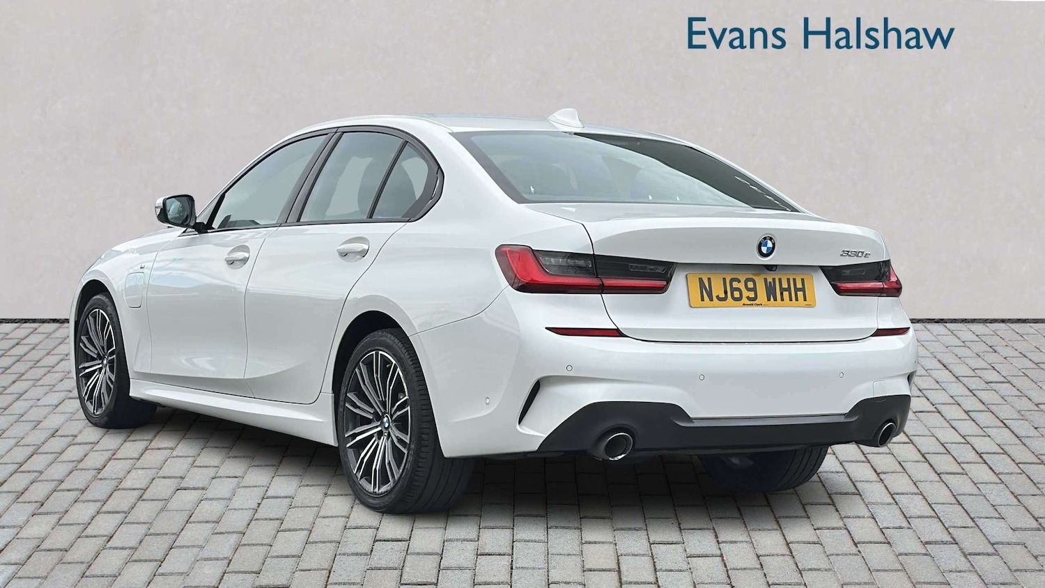 Used BMW 3 Series 2019 for sale - 78187920: Photo 2