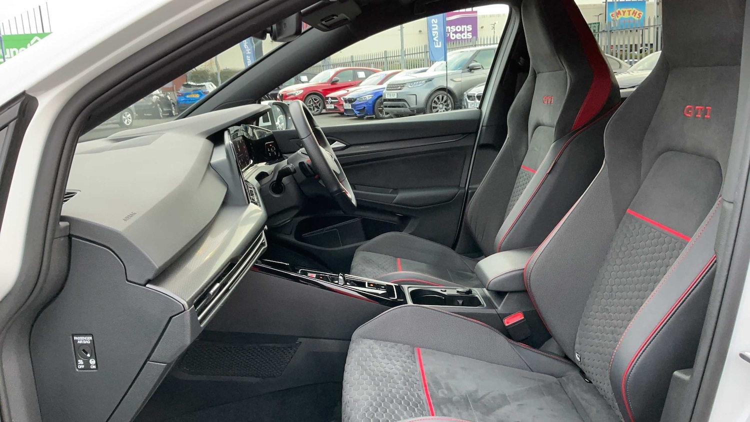 Used Volkswagen Golf 2023 for sale - 78037715: Photo 9