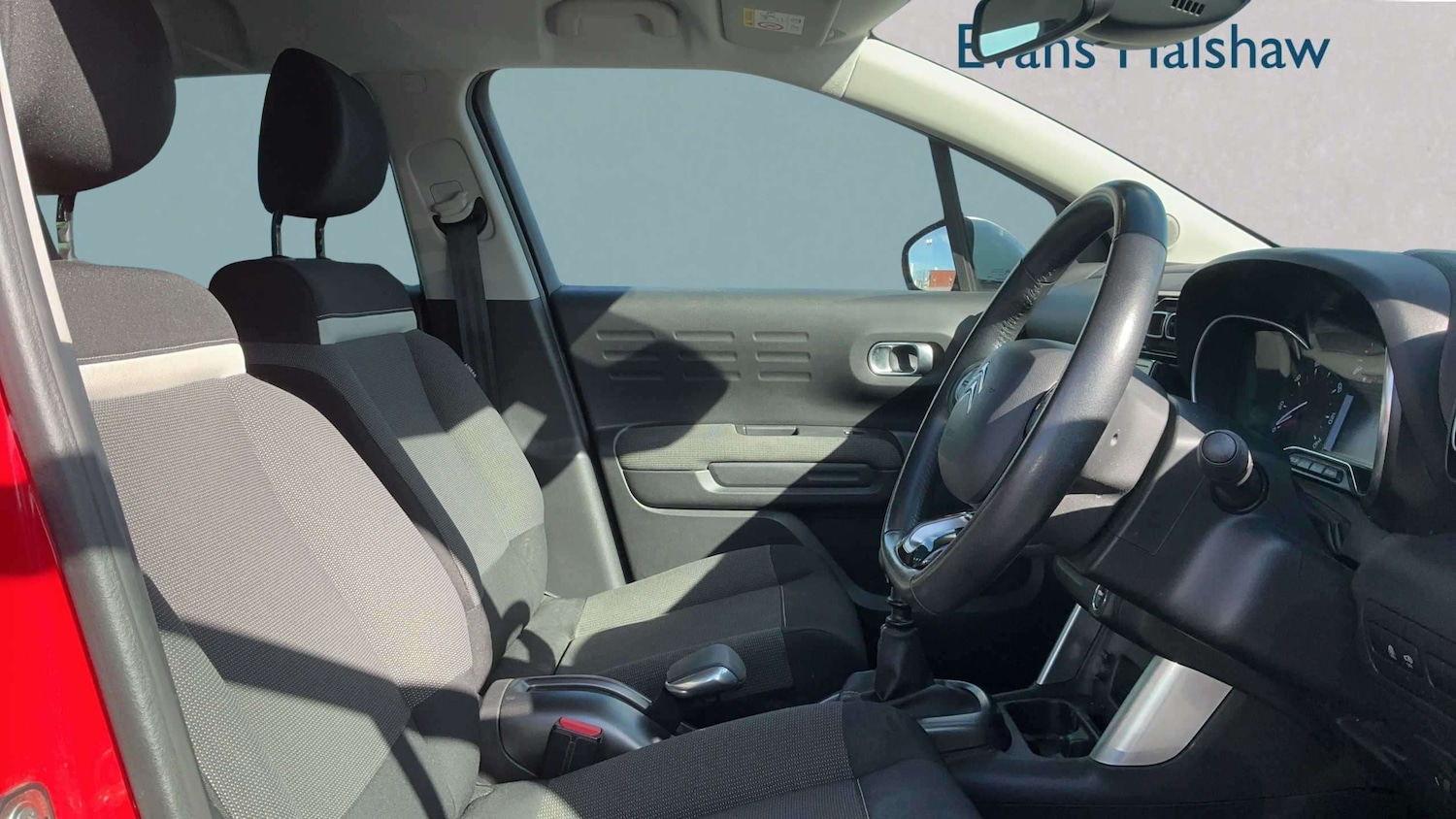 Used Citroen C3 Aircross 2018 for sale - 78149165: Photo 3