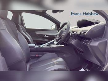 Used Peugeot 5008 2023 for sale - 79716299: Photo