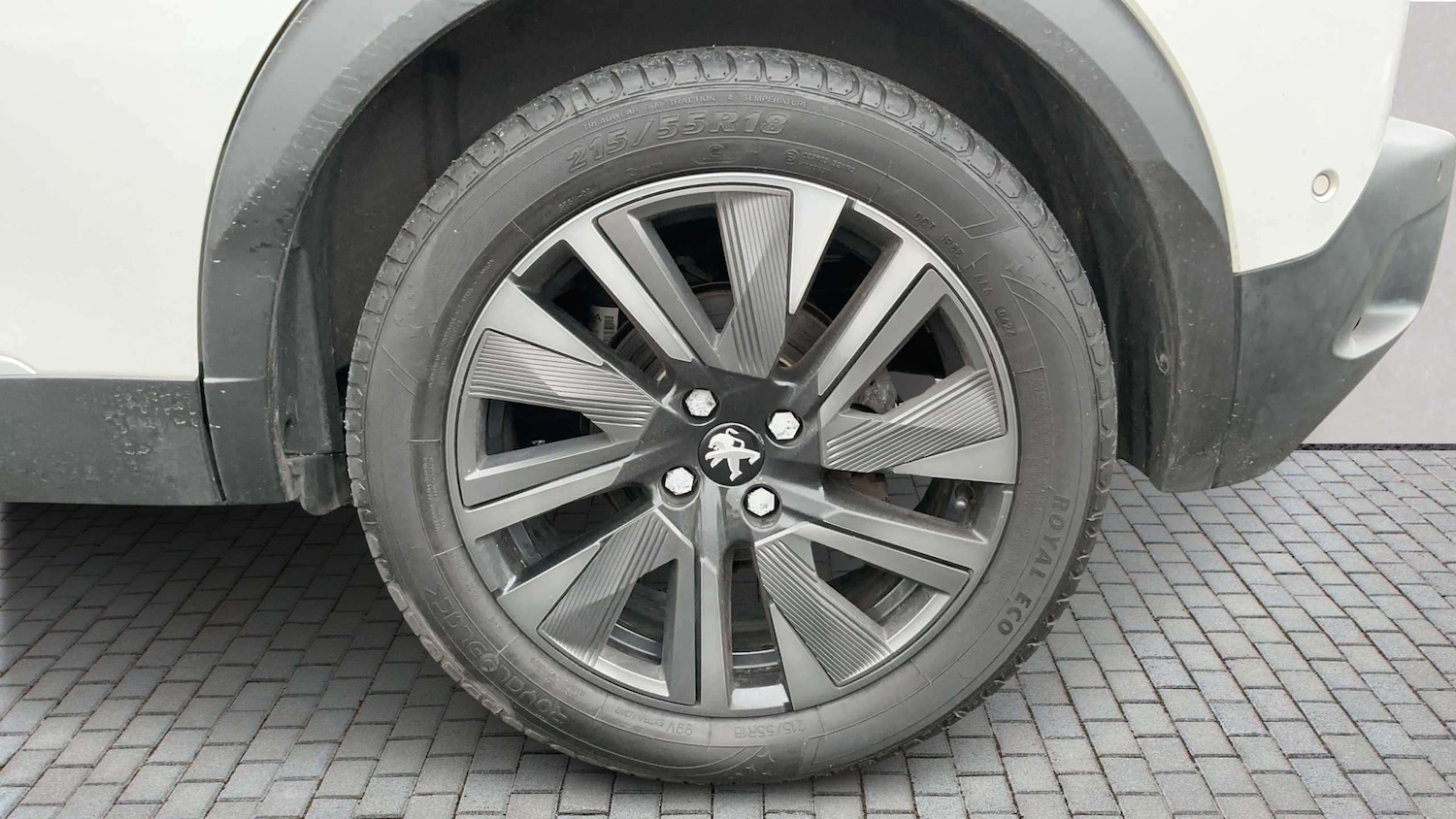 Used Peugeot 2008 2021 for sale - 77859356: Photo 6