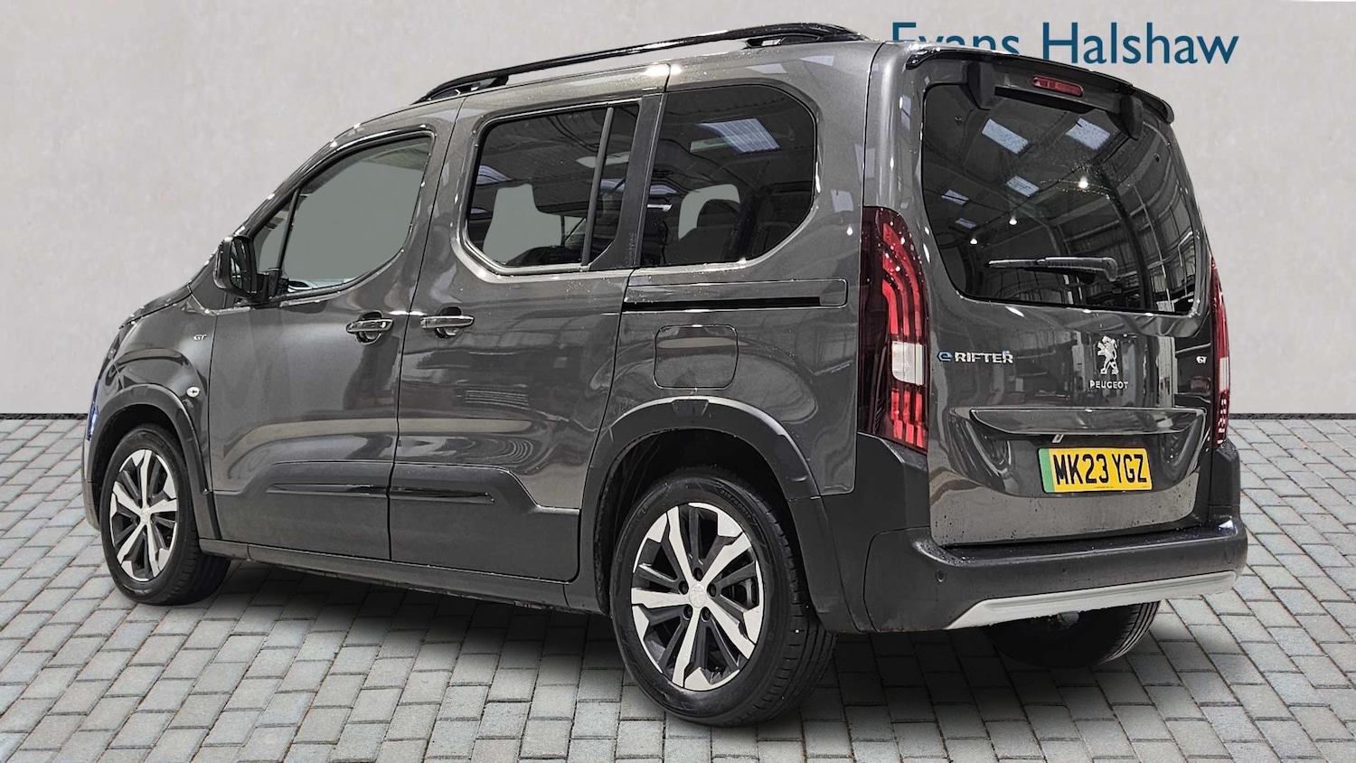 Used Peugeot Rifter 2023 for sale - 77972690: Photo 2