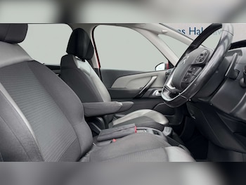 Used Citroen Grand C4 Picasso 2016 for sale - 78550964: Photo