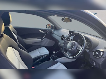 Used Audi A1 2014 for sale - 77861482: Photo