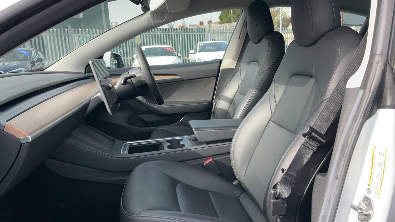 Used Tesla Model 3 2022 for sale - 77858069: Photo 9