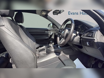 Used BMW 2 Series 2016 for sale - 79319650: Photo