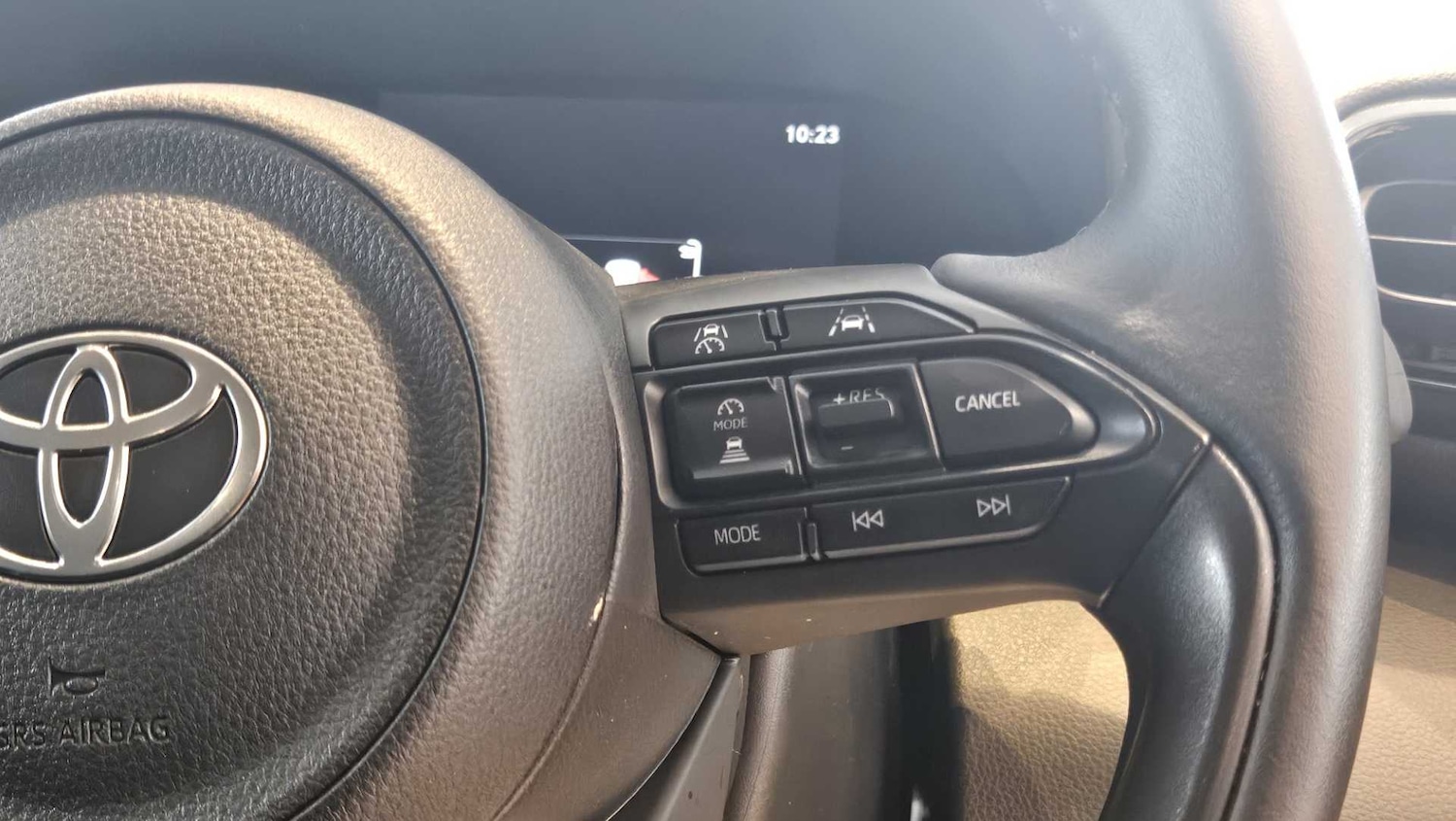 Used Toyota Yaris Cross 2025 for sale - 77857791: Photo 17