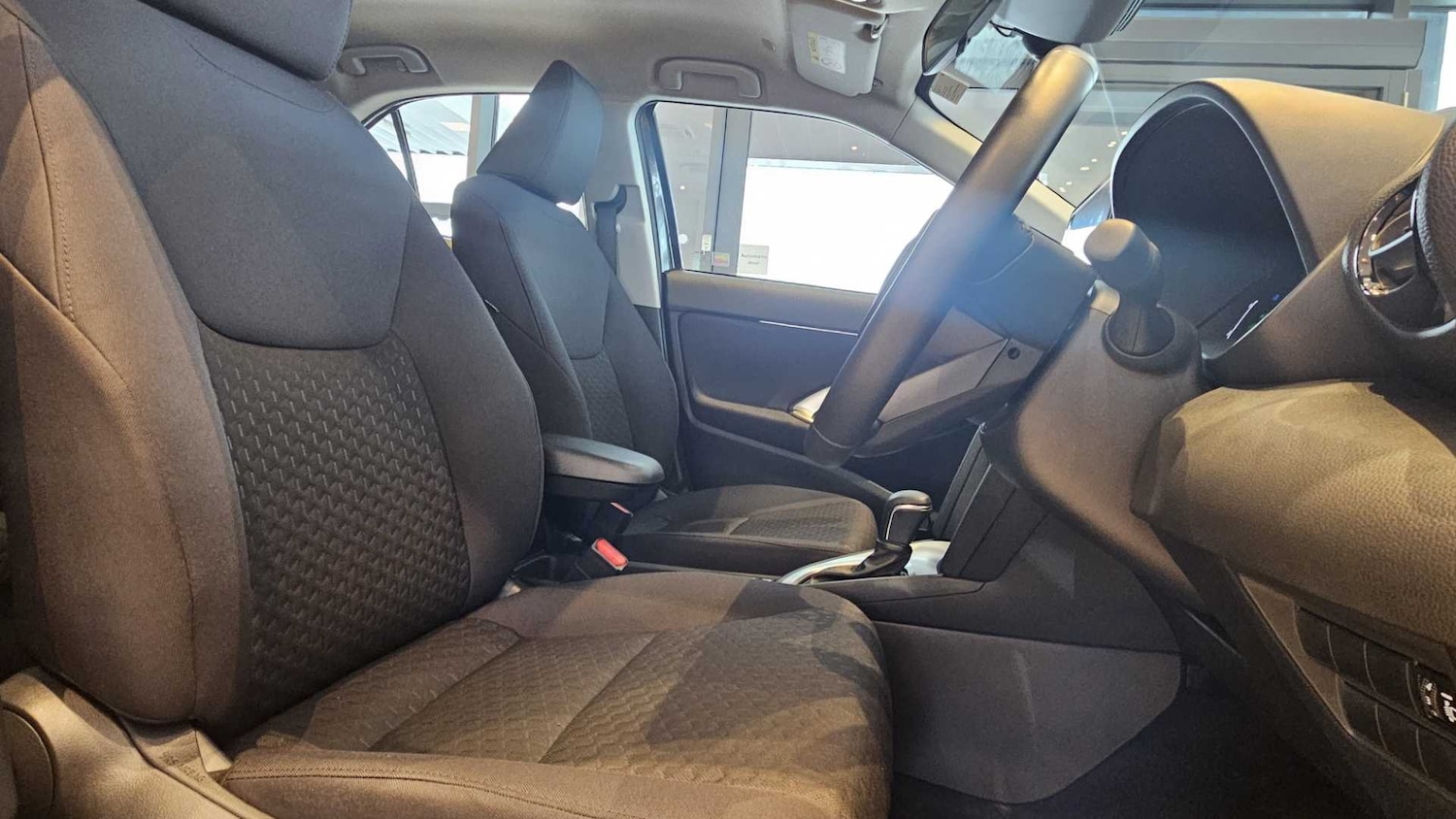 Used Toyota Yaris Cross 2025 for sale - 77857791: Photo 3