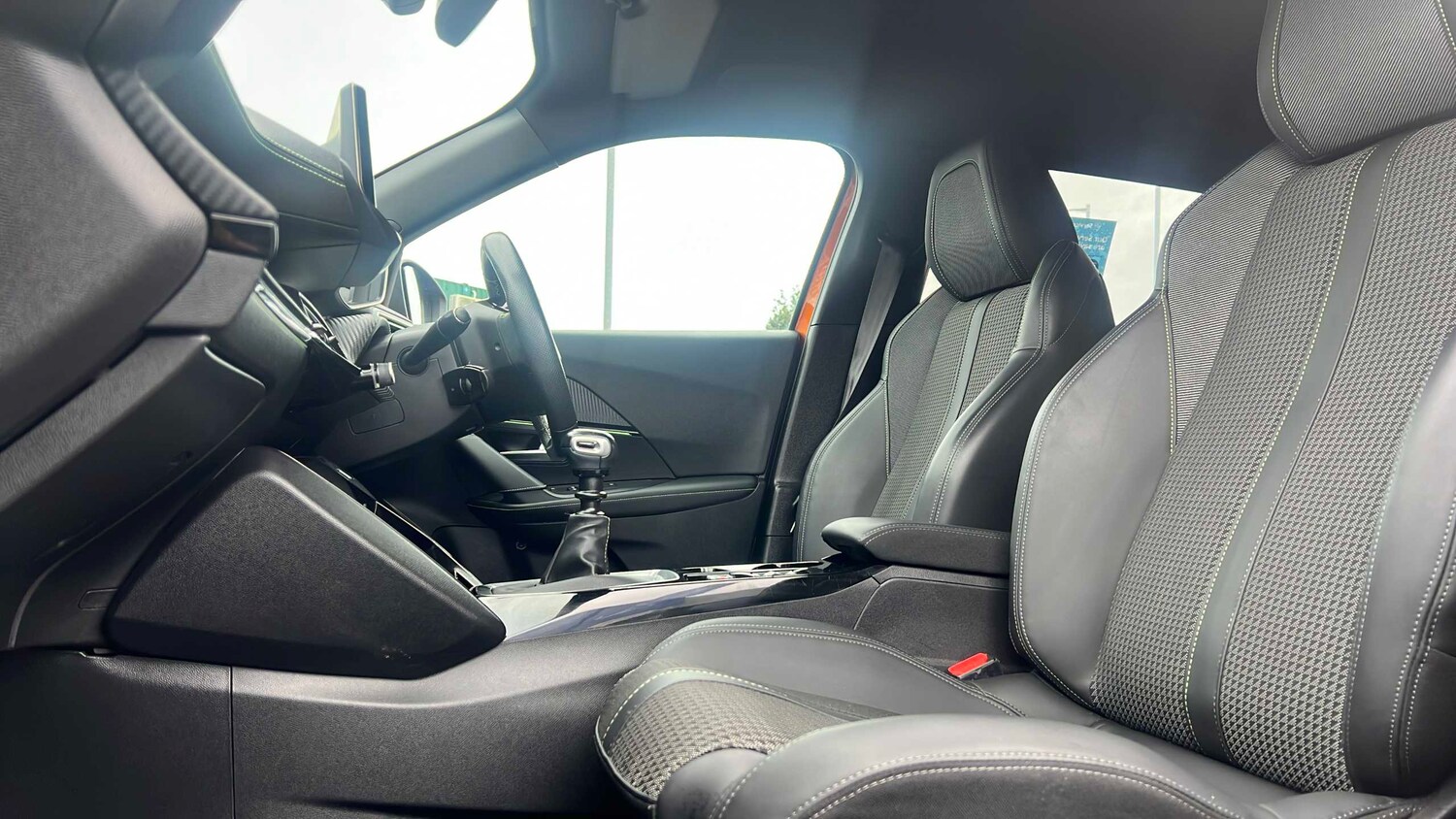 Used Peugeot 2008 for sale - 77857590: Photo 10