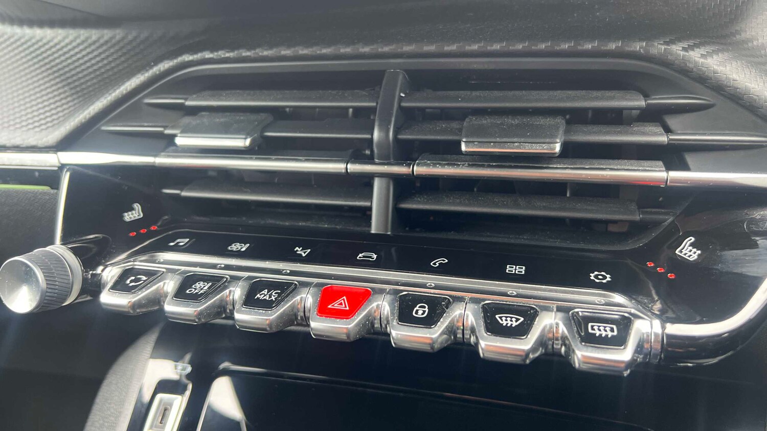 Used Peugeot 2008 for sale - 77857590: Photo 17