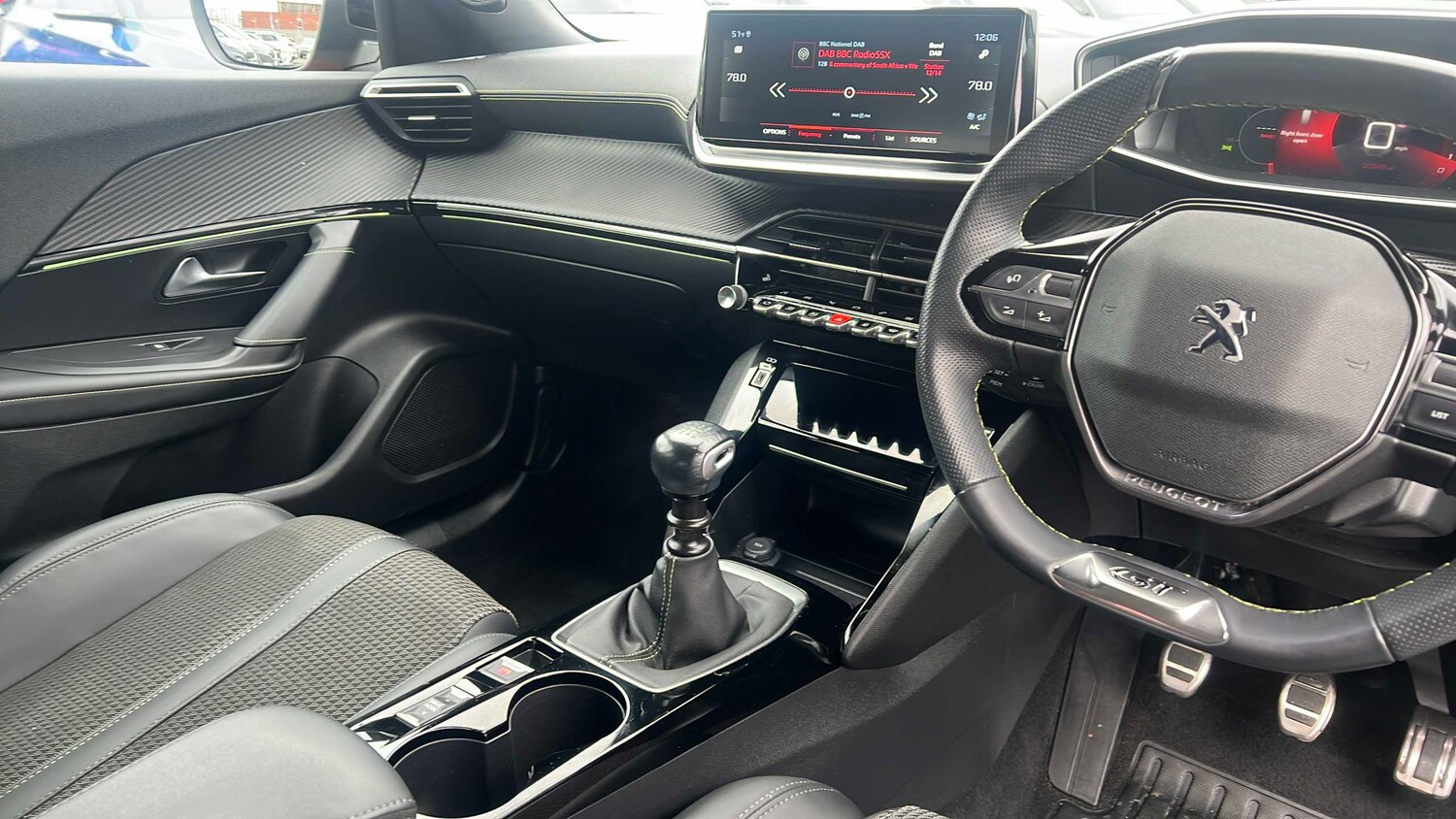 Used Peugeot 2008 for sale - 77857590: Photo 9