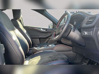 Used Ford Kuga 2023 for sale - 78432600: Photo