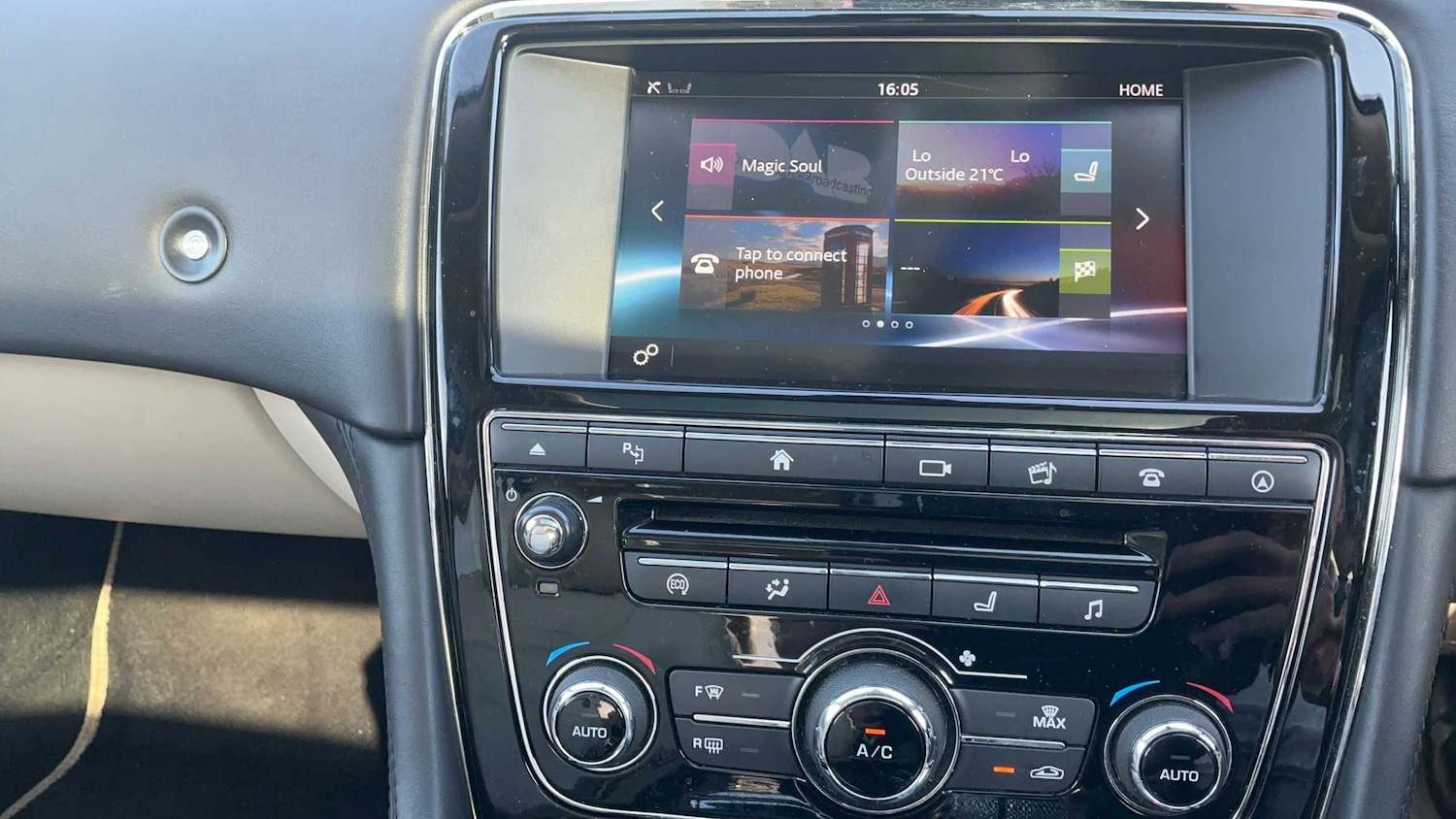 Used Jaguar XJ 2016 for sale - 78161594: Photo 11