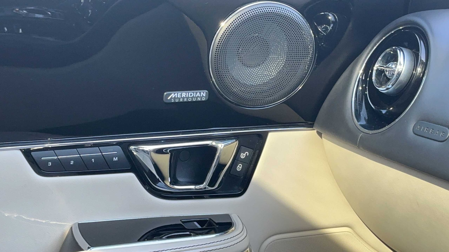 Used Jaguar XJ 2016 for sale - 78161594: Photo 13