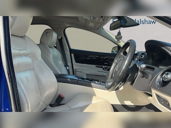 Used Jaguar XJ 2016 for sale - 78161594: Photo