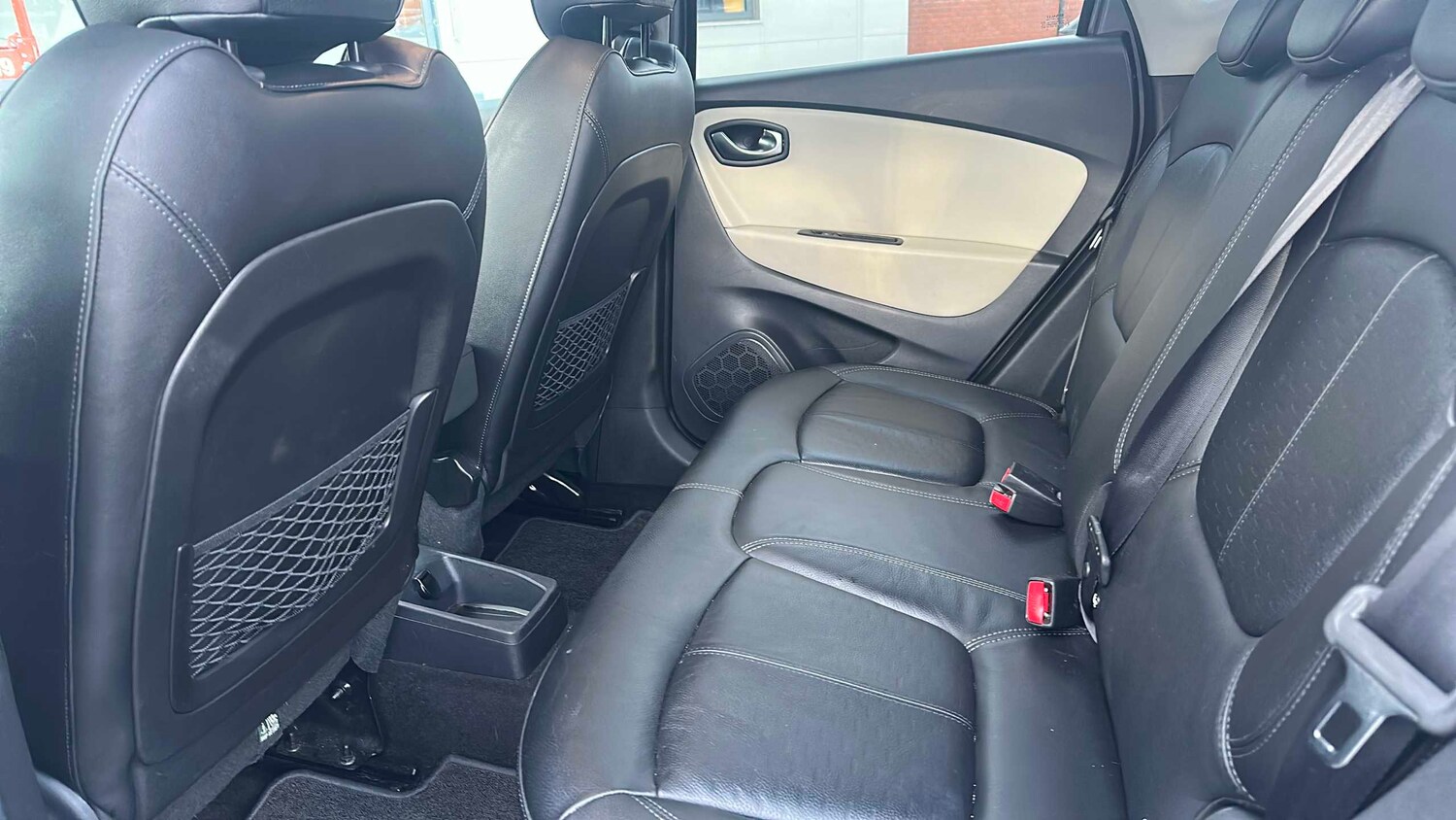 Used Renault Captur for sale - 77860724: Photo 10