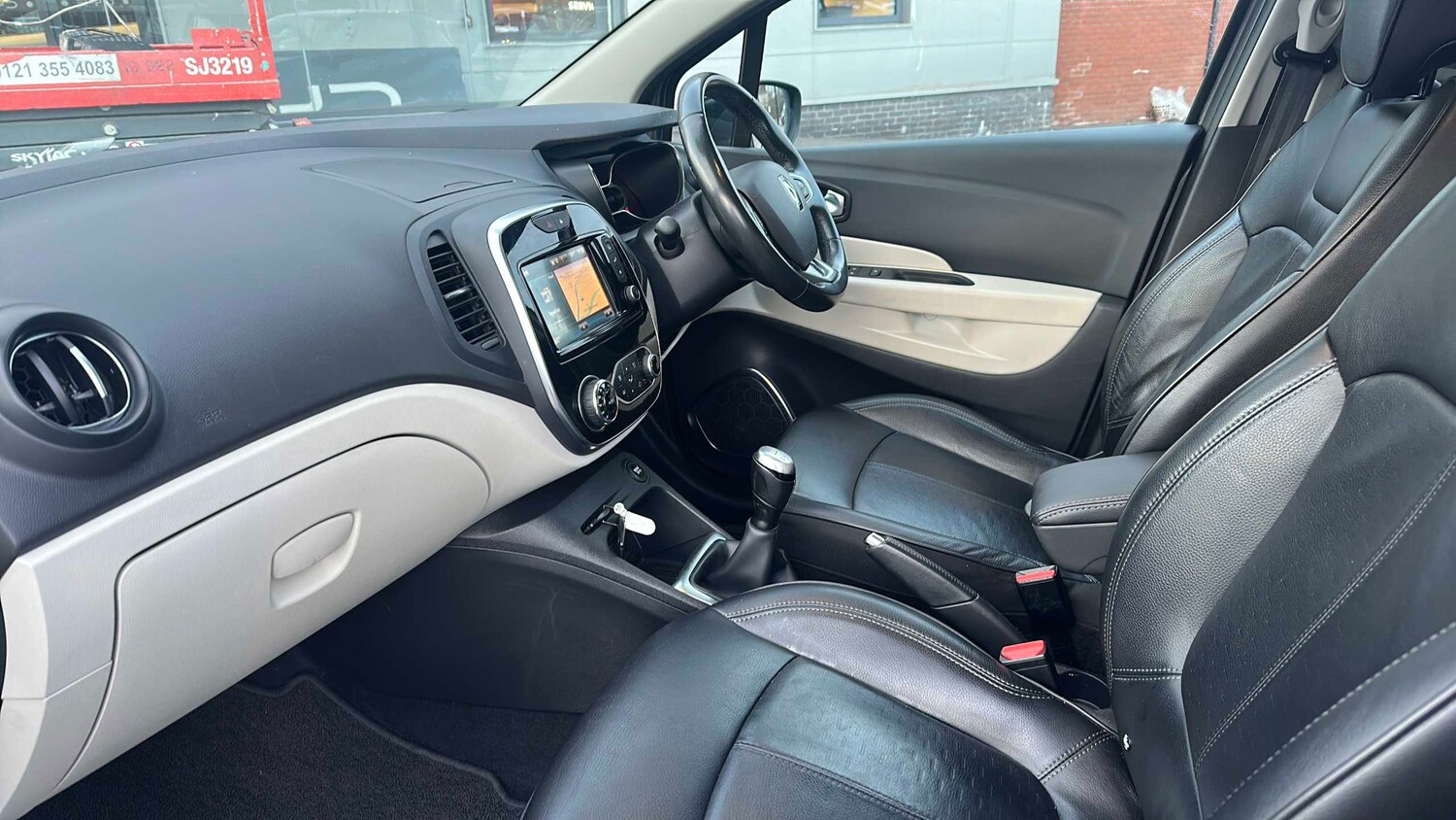 Used Renault Captur for sale - 77860724: Photo 9