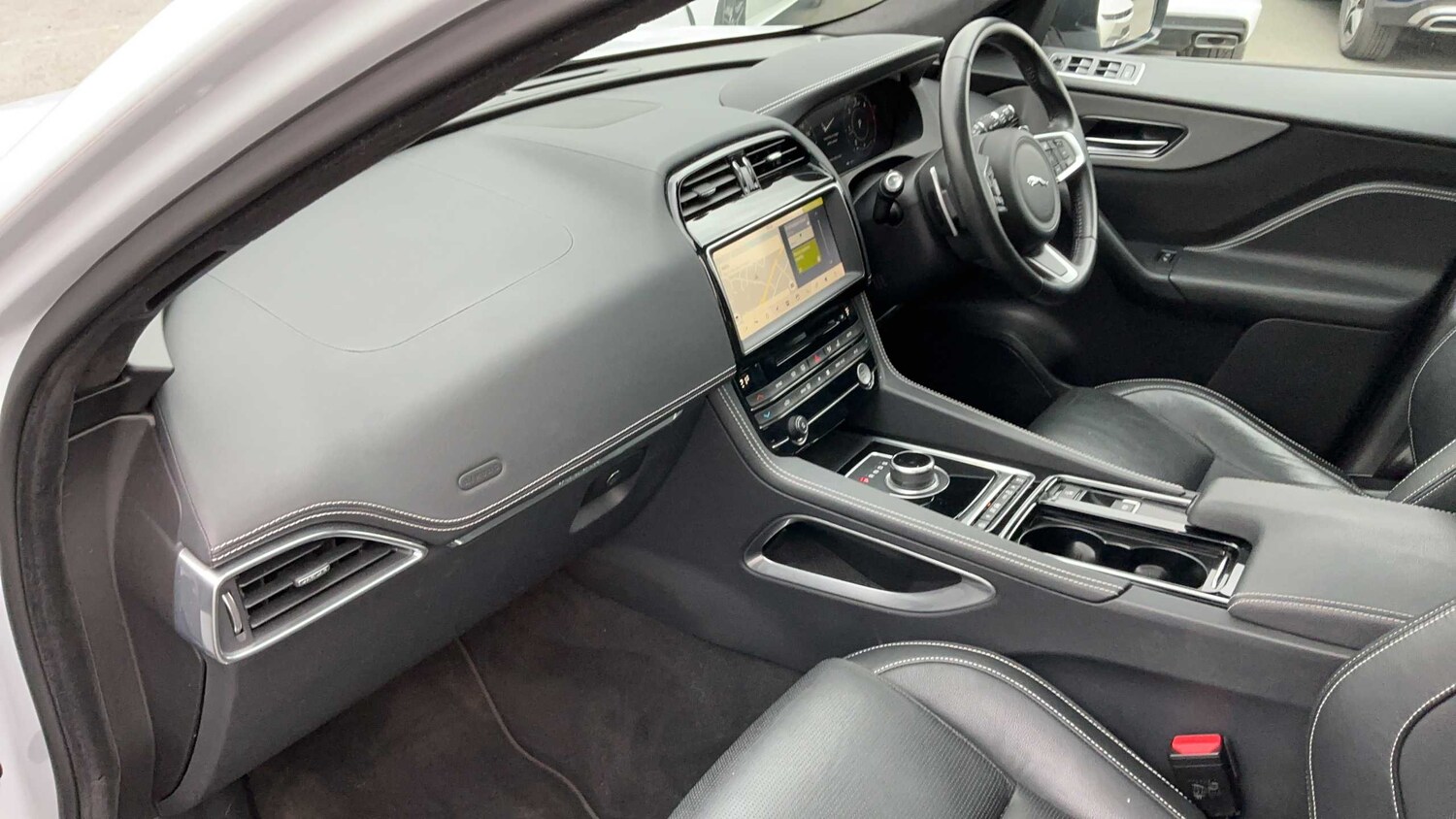 Used Jaguar F-Pace for sale - 77861303: Photo 13