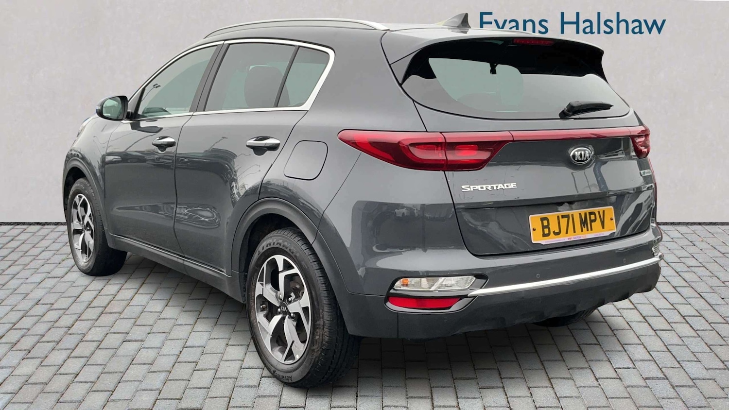 Used Kia Sportage 2022 for sale - 77856670: Photo 2