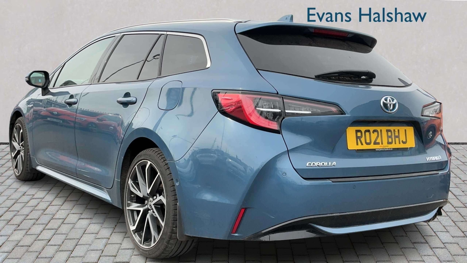 Used Toyota Corolla 2021 for sale - 78221307: Photo 2