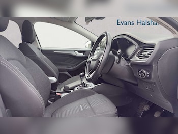 Used Ford Focus 2020 for sale - 78937422: Photo