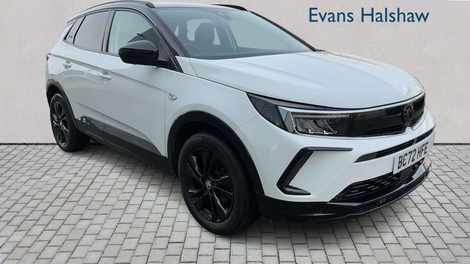 Used Vauxhall Grandland 2023 for sale - 77960732: Photo 1