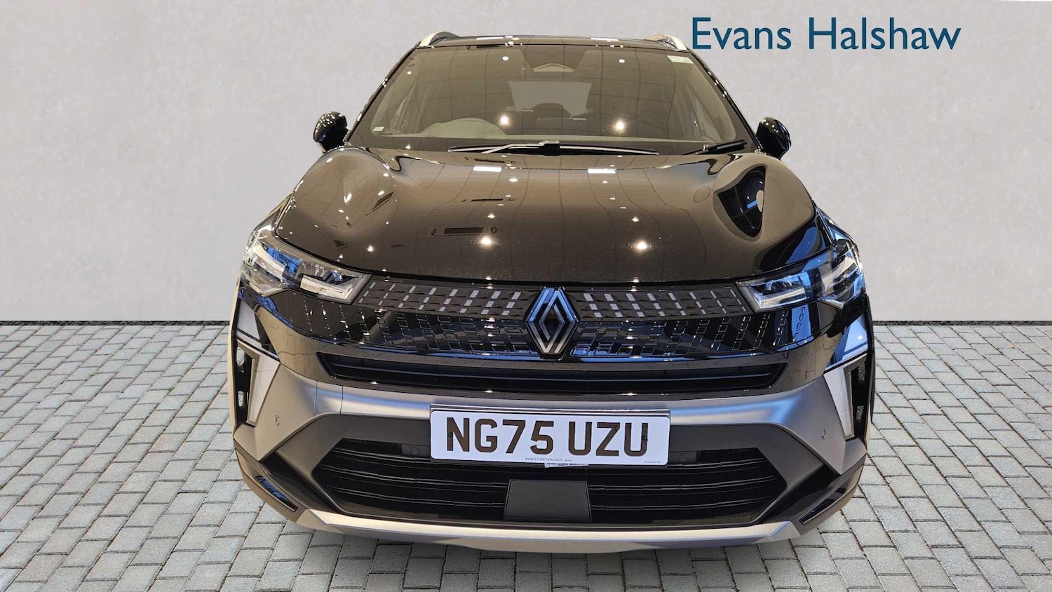 Used Renault Captur for sale - 77861898: Photo 4