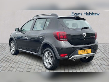 Used Dacia Sandero Stepway 2017 for sale - 78651015: Photo