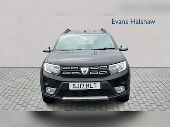 Used Dacia Sandero Stepway 2017 for sale - 78651015: Photo