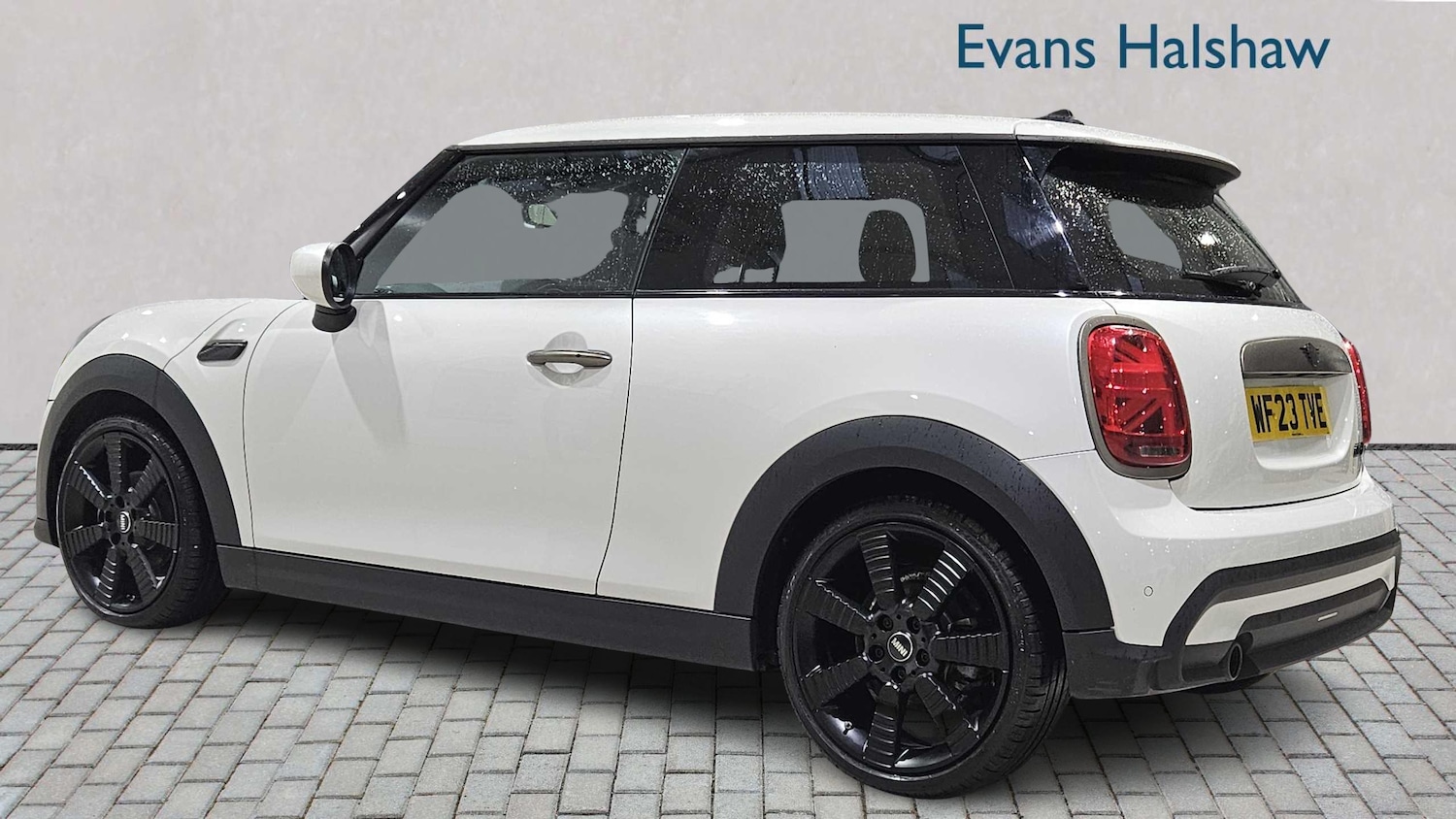 Used MINI Hatch 2023 for sale - 77857650: Photo 3