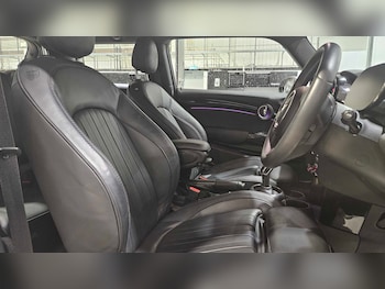 Used MINI Hatch 2023 for sale - 77857650: Photo