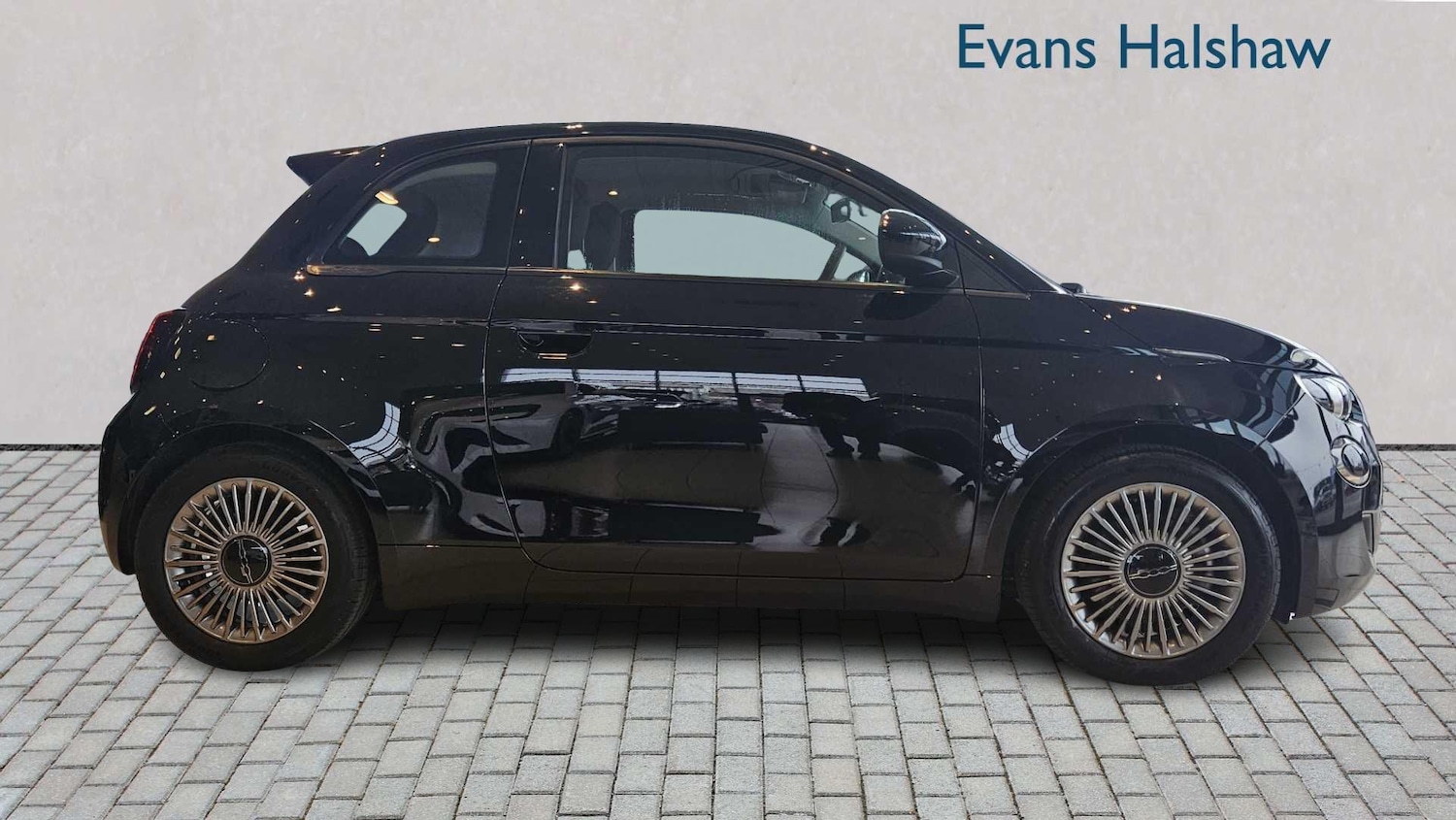 Used Fiat 500 2024 for sale - 77899295: Photo 6