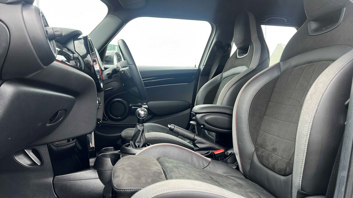 Used MINI Hatch 2021 for sale - 77861842: Photo 10