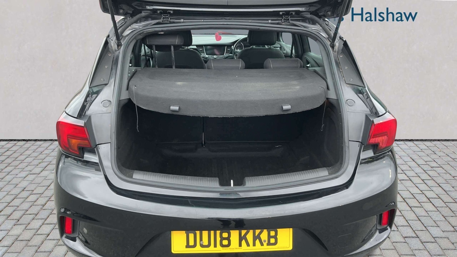 Used Vauxhall Astra 2018 for sale - 77856824: Photo 7