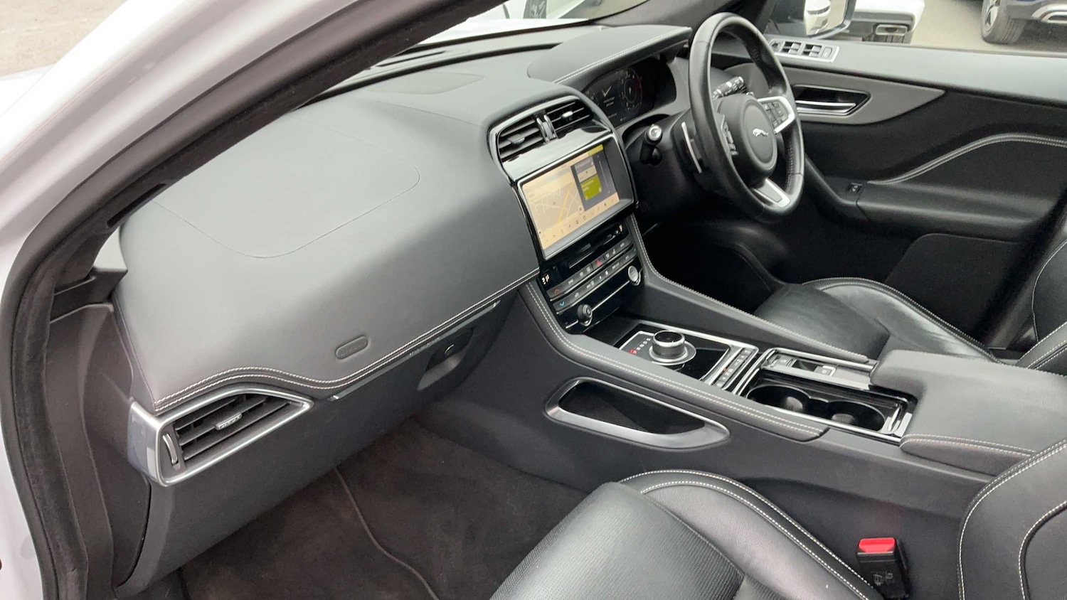 Used Jaguar F-Pace 2020 for sale - 78024311: Photo 13