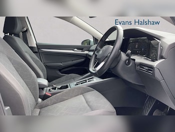 Used Volkswagen Golf 2023 for sale - 78960790: Photo