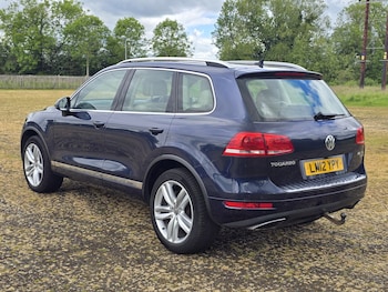 Used Volkswagen Touareg 2012 for sale - 78599605: Photo