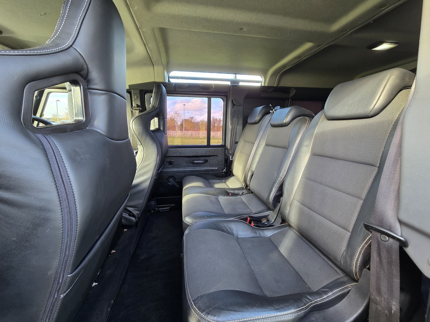 Used Land Rover Defender 2014 for sale - 77264470: Photo 19