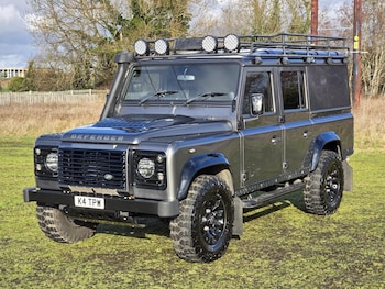 Land Rover Defender feature image