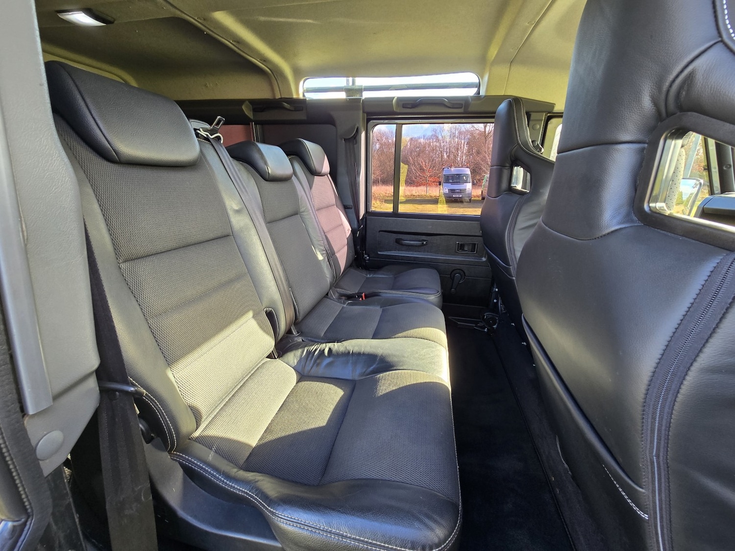 Used Land Rover Defender 2014 for sale - 77264470: Photo 22