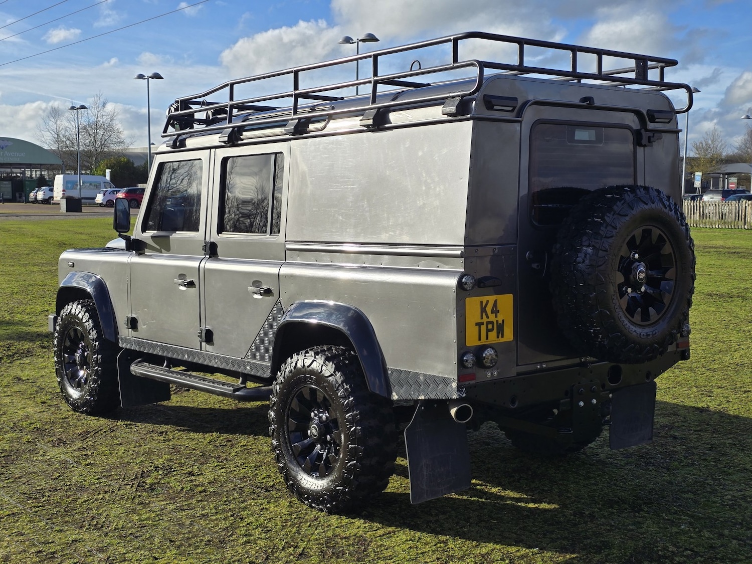 Used Land Rover Defender 2014 for sale - 77264470: Photo 3