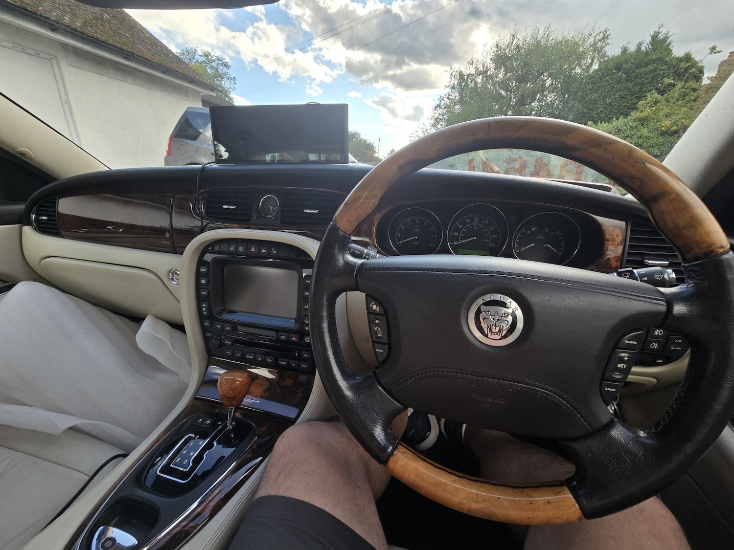 Used Jaguar XJ 2008 for sale - 76974425: Photo 18