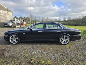 Used Jaguar XJ 2008 for sale - 76974425: Photo