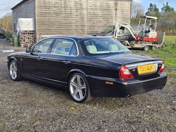 Used Jaguar XJ 2008 for sale - 76974425: Photo