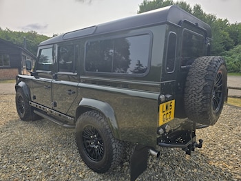 Used Land Rover Defender 110 2021 for sale - 79277761: Photo
