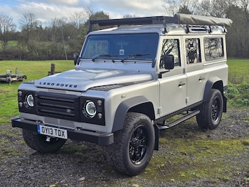 Used Land Rover Defender 110 2013 for sale - 76974434: Photo