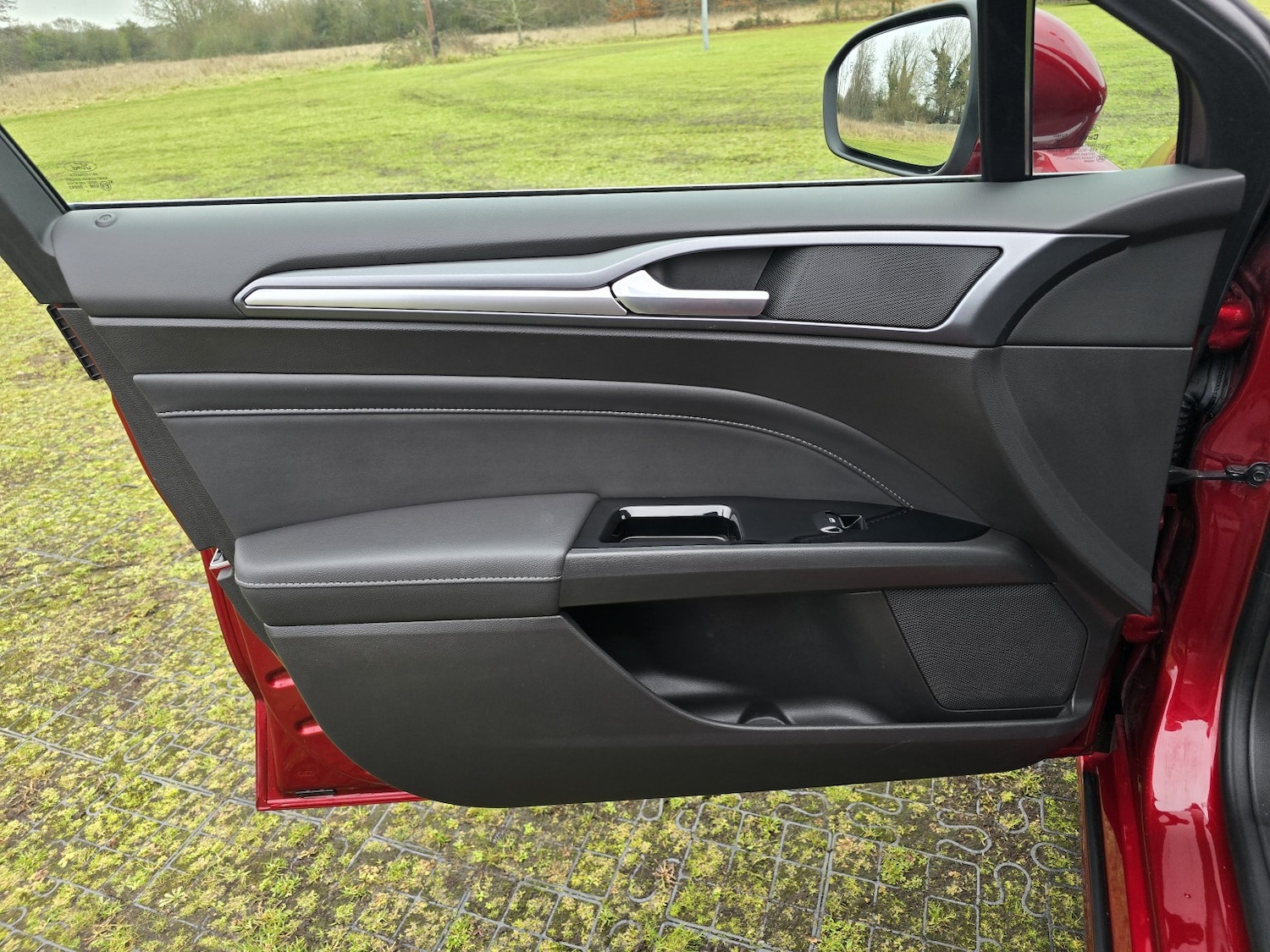 Used Ford Mondeo 2016 for sale - 77251251: Photo 17