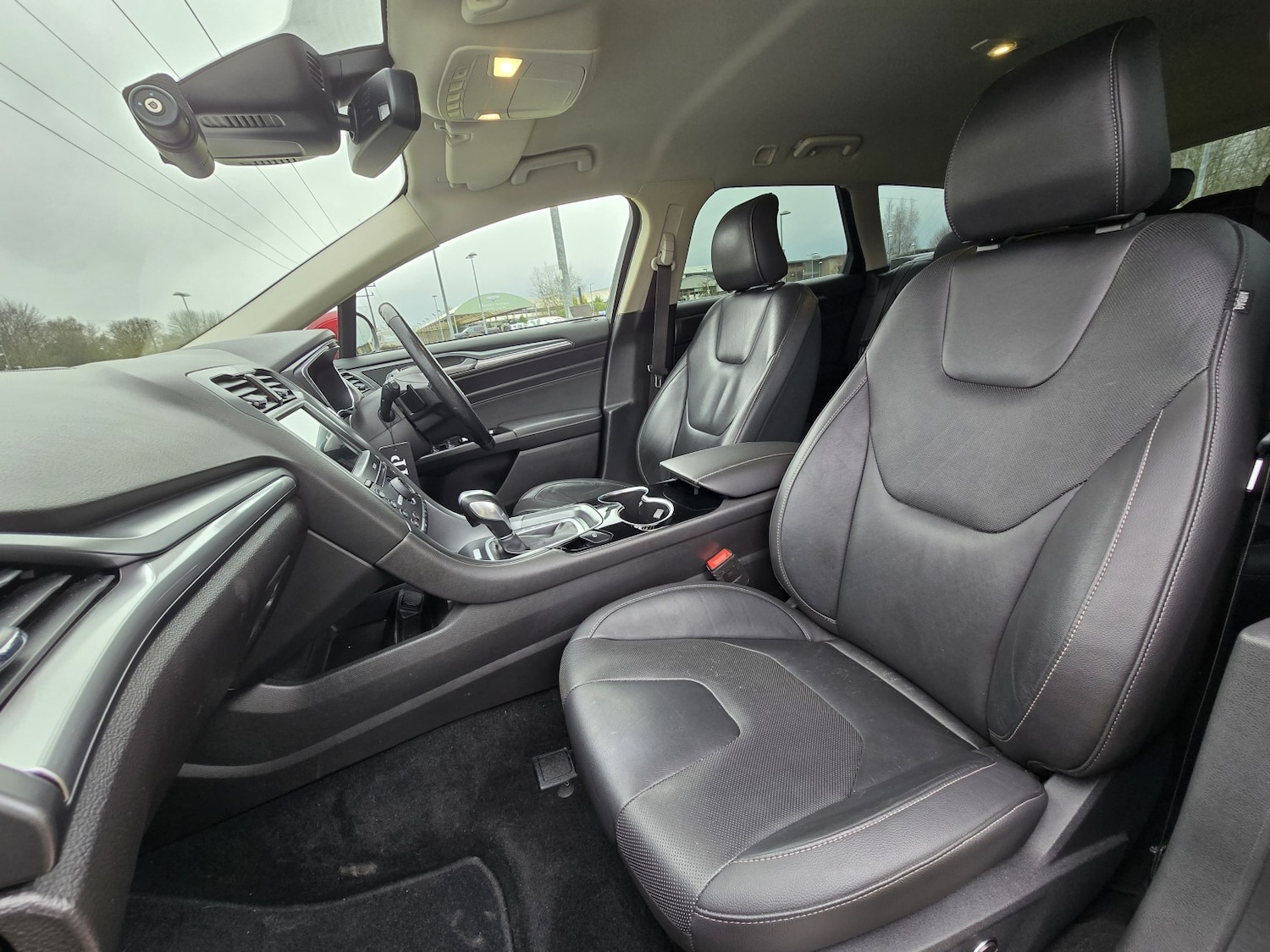 Used Ford Mondeo 2016 for sale - 77251251: Photo 18